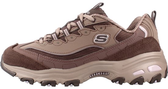 Bruine Skechers D'Lites sneaker met suède accenten, dikke zool en het Skechers-logo aan de zijkant.