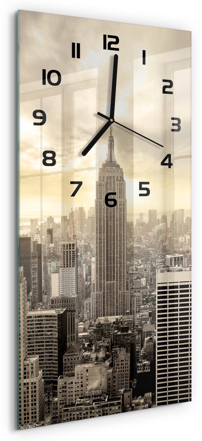 Tulup Wandklok - Manhattan, New York Glazen Klok Met Print - 30x60 cm - Beige Wandklok Glas Met Motief - Zwarte handen - Rechthoekige Klok - Wandklok Glas Decoratie - Gekleurde Glazen Klok