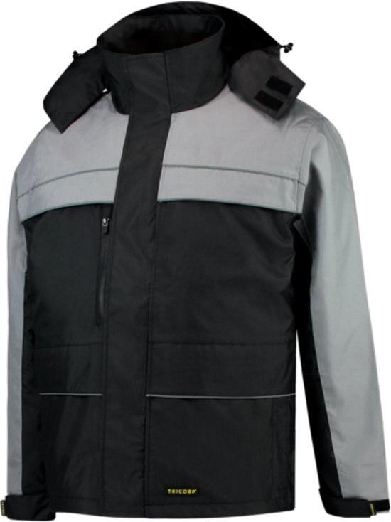 Zwarte parka met grijze horizontale banden op borst en heupen, grijze schouder- en mouwpanelen en capuchon.