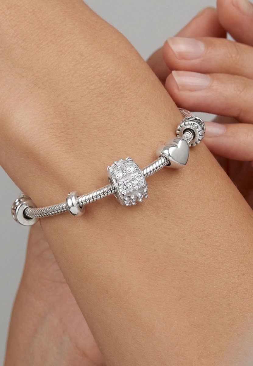 Silver Round Bead With Cubic Zirconia Bedel