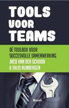 Boek 'TOOLS VOOR TEAMS' met de tekst 'DÉ TOOLBOX VOOR SUCCESVOLLE SAMENWERKING' en de namen Jaco van der Schoor & Thijs Rijnbergen.