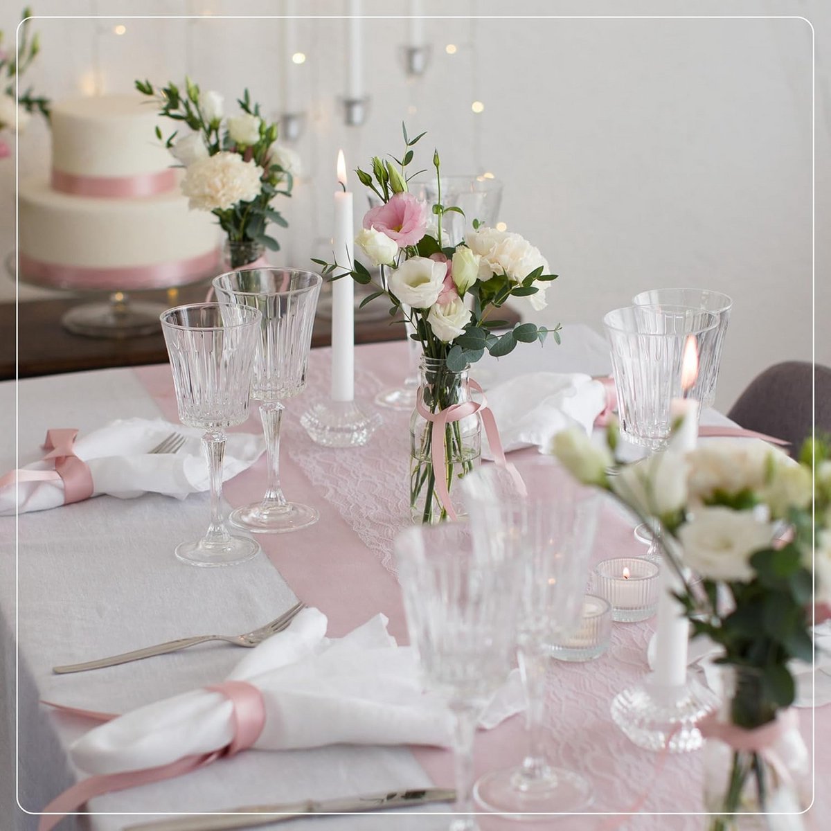 Vliestafelloper 30 cm x 25 m – Elke Kleur voor Bruiloft en Feest - Decoratiestof