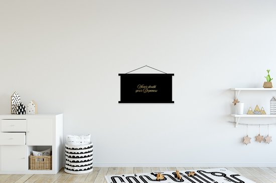 Posterhanger incl. Poster 60x30 cm - Schoolplaat - Quote - Zelfvertrouwen - Goud - Zwart - Textielposter - Zwarte latten