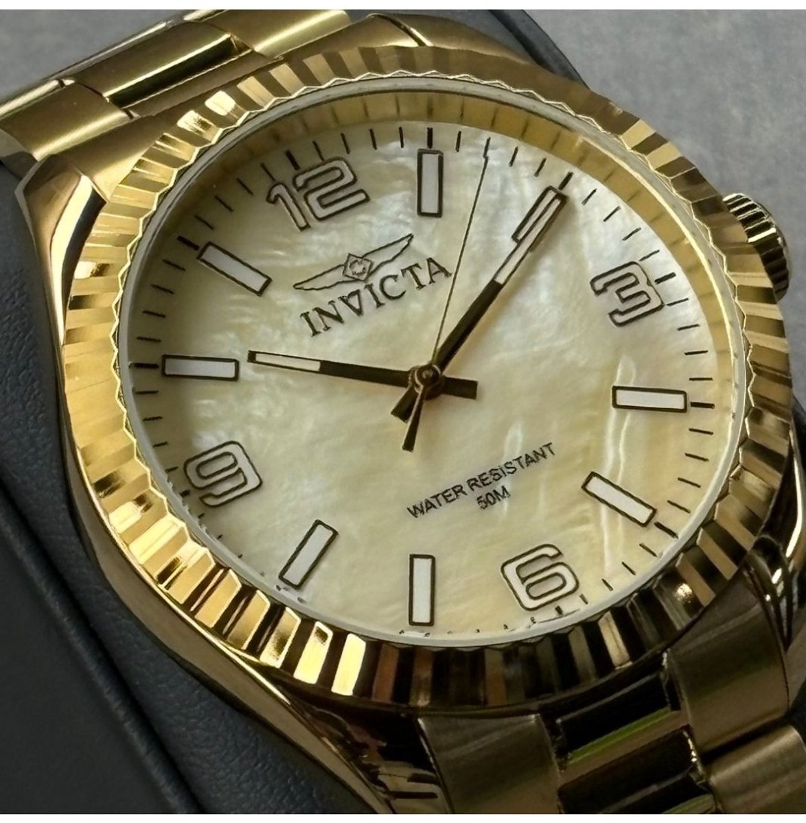 Invicta Specialty 50127 Heren Horloge - Waterdicht - Analoog - Quartz Uurwerk - Roestvrij Staal met parelmoeren Wijzerplaat - 43mm