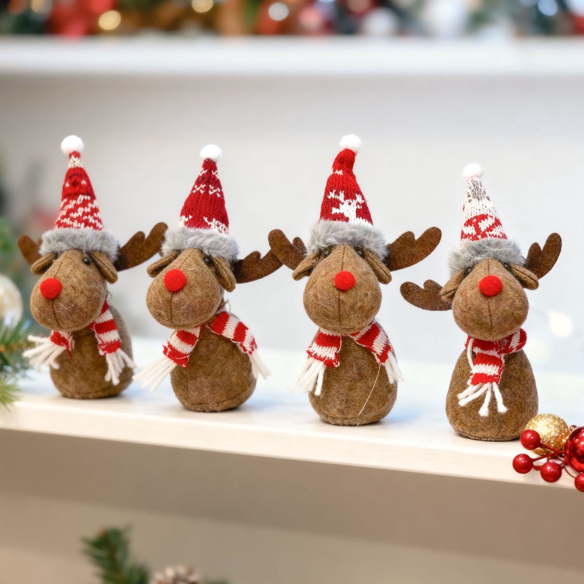 Kerstgnome / Rendier Figuur / Kerstdecoratie – 18 cm – 1 Stuk (1 van 4 Designs) [59501]