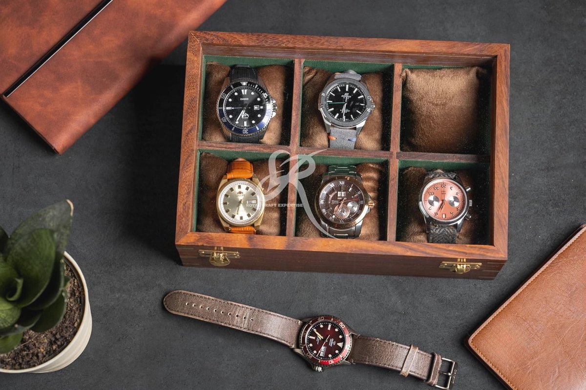 Houten Horlogedoos voor Mannen en Vrouwen - Handgemaakte Horloge Organizer met Messing Sluiting - Perfect als Cadeau voor Feestdagen