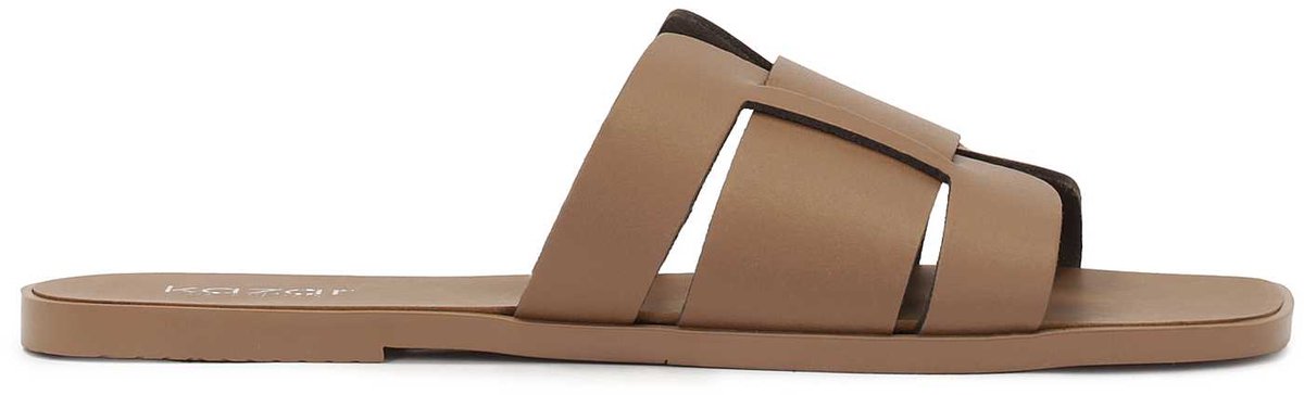 Leather slides in taupe color