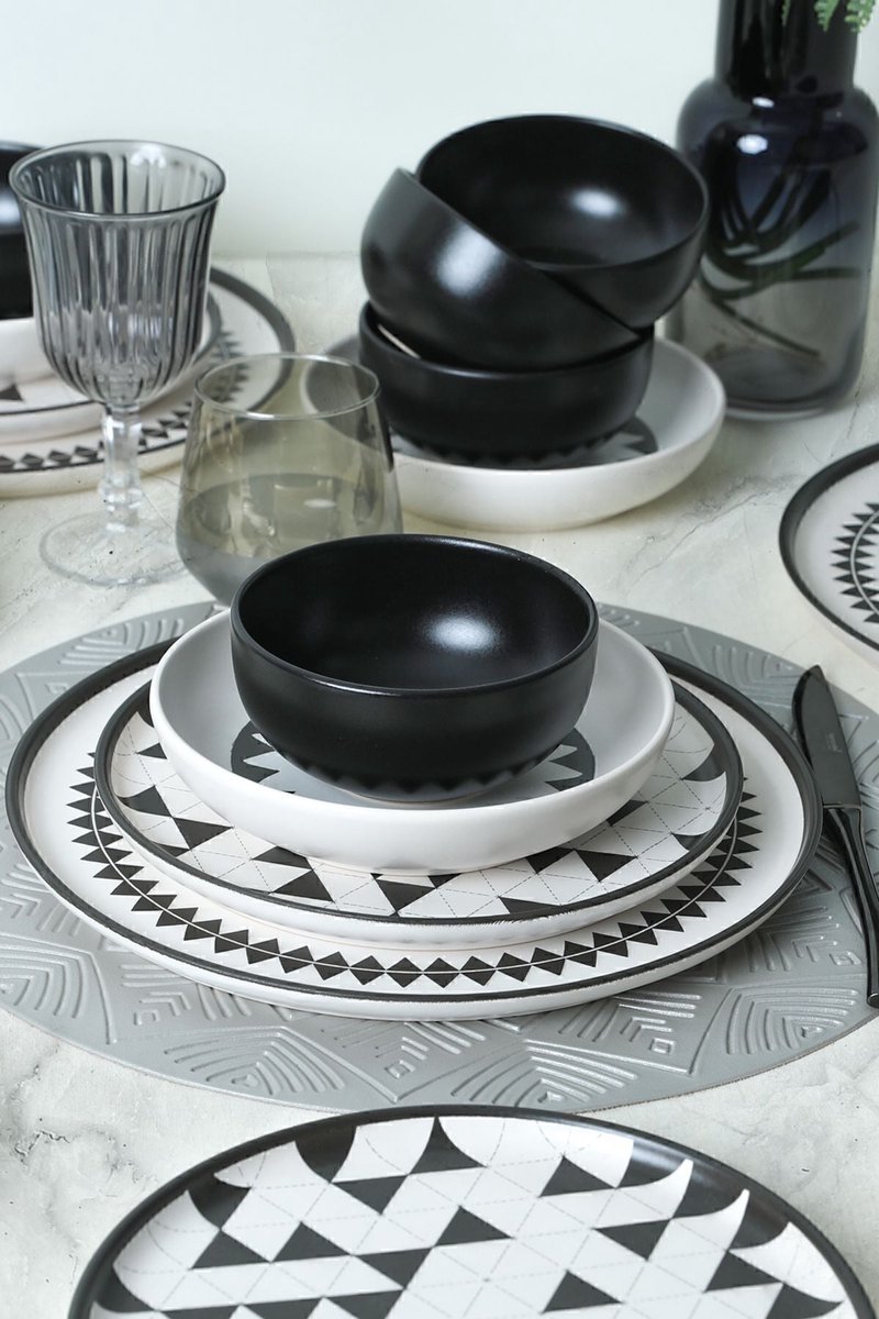 Keramika Serviesset - Keraart Black Pattern - 24 delig - 6 persoons - Stoneware