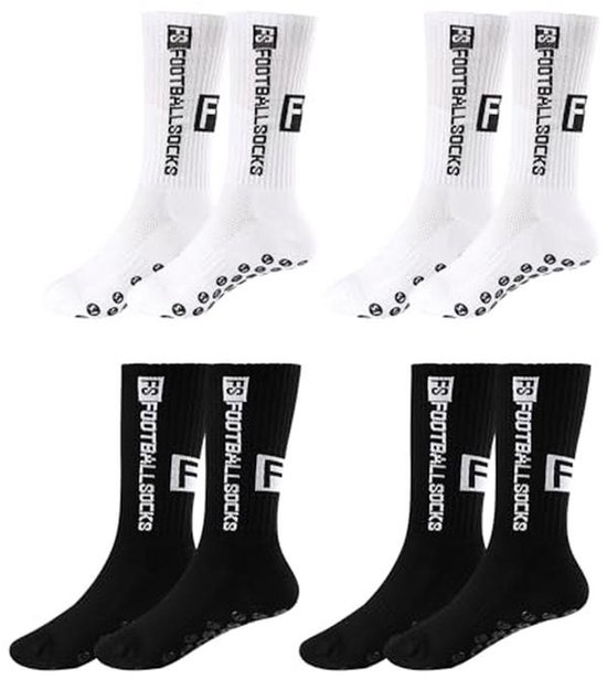 Pakket met vier paar witte en vier paar zwarte sportsokken met 'FS FOOTBALL SOCKS' opdruk en anti-slip zool.
