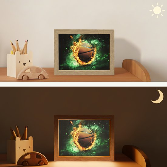 Nachtlampje 20x15 cm - Kinder lampje - Basketbal - Vuur - Vlammen - Groen - Tafellamp kinderkamer - Slaapkamer lamp - Bedlamp kinderen - Kinderlampje stopcontact - Wandlamp babykamer - Nachtlampjes van Merkloos — afbeelding 4
