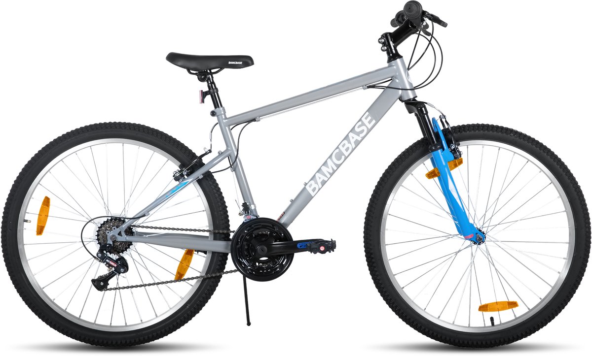 BAMCBASE Agave Voorvering Mountainbike - 27.5 inch - Carbonstalen Frame - 18 Versnellingen - Handrem - V-Brake - Spatborden - Grijs - Geschikt voor buitenactiviteiten in de lente
