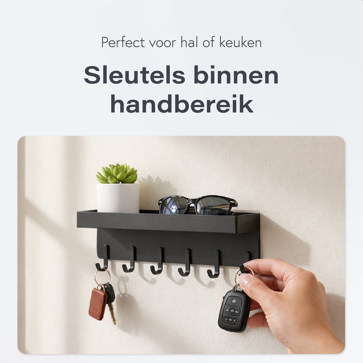 ATTEEFI sleutelbord met plank, wandsleutelhouder van metaal en hout met 5 haken - wandorganizer voor hal, ingang, garderobe (30 x 7,5 x 6 cm, wit