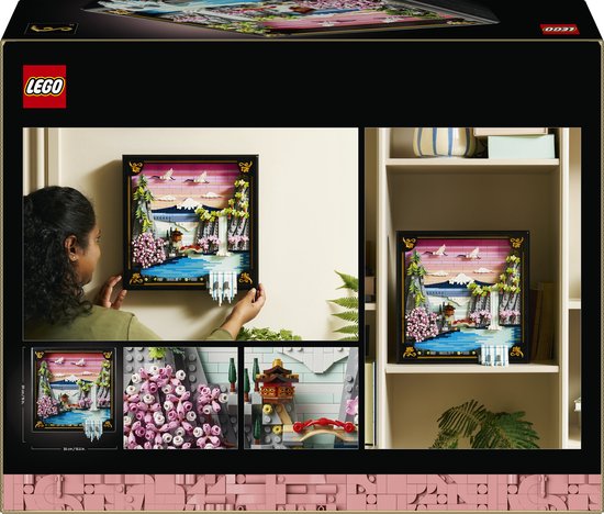 Verpakking van LEGO Art, toont een vrouw die het Japanse Kersenbloesem Landschap ophangt.
