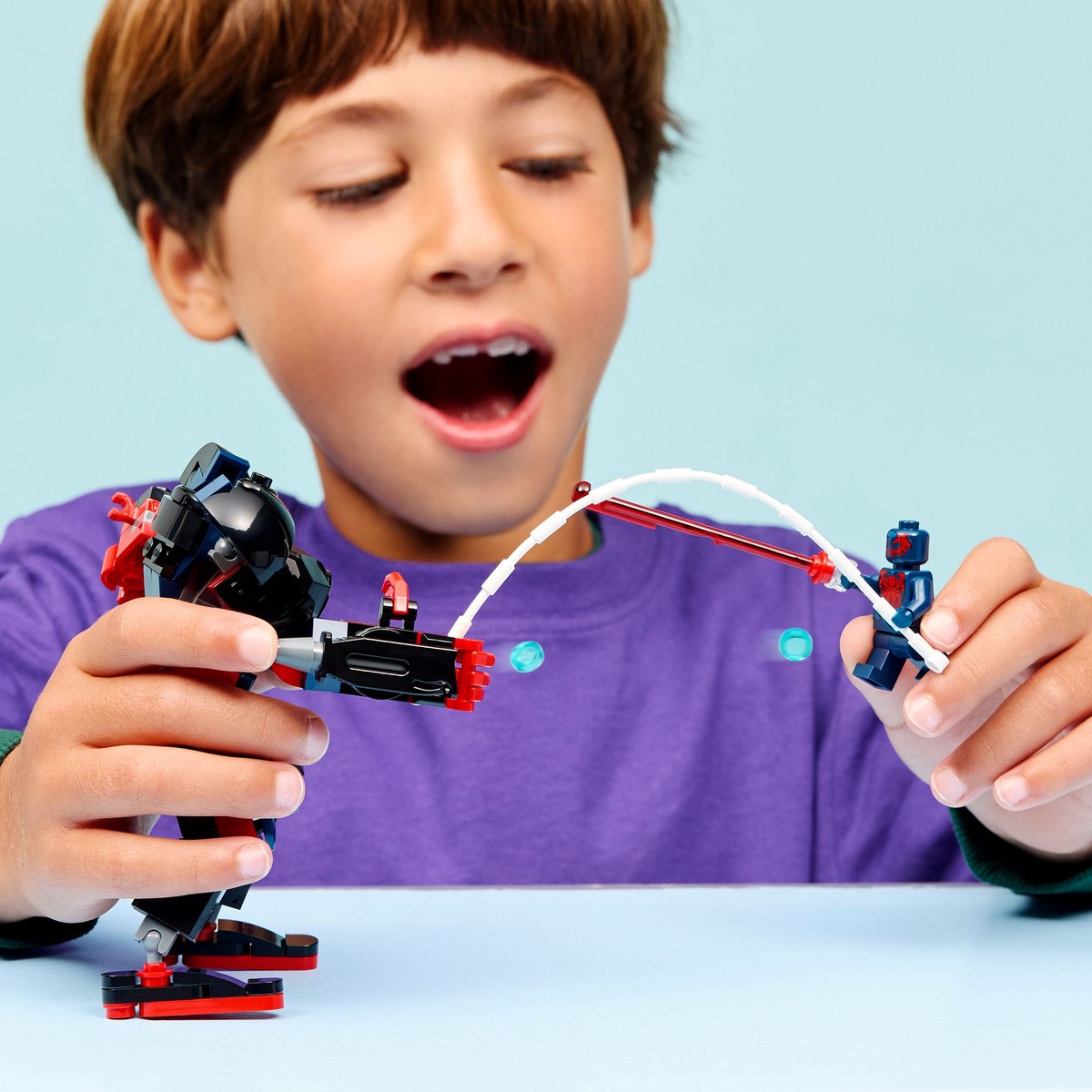 LEGO Marvel Miles Morales Mecha vs. Spider-Man 2099 - Bouwpakket met Speelgoed voor Kinderen - 76337 – foto 6