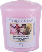 Yankee Candle - Fresh Cut Roses ( čerstvé růže ) - Aromatická votivní svíčka