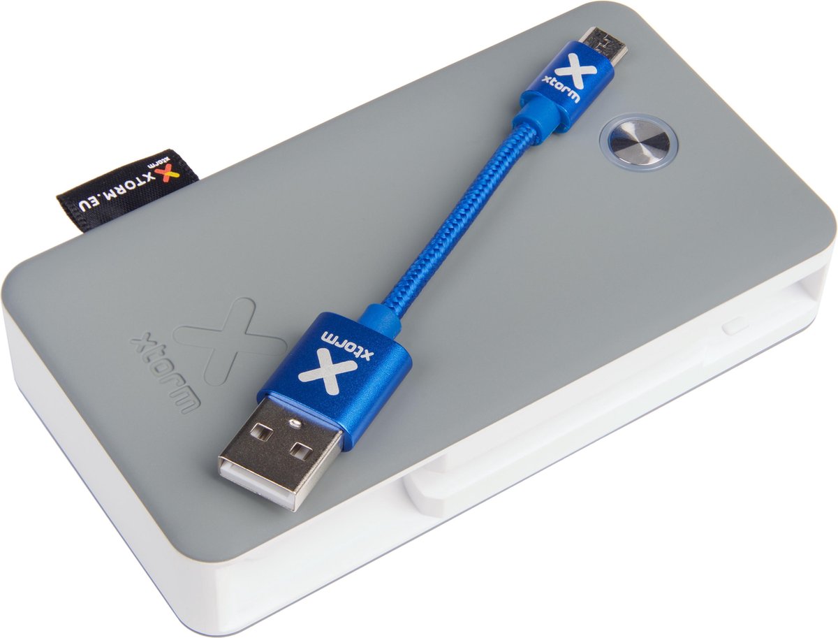 Xtorm Travel Powerbank met Micro-USB naar USB kabel - 6000 mAh - Airline versie