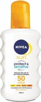 Nivea Sun Protect & Sensitive Zonnespray SPF 50 200 ml