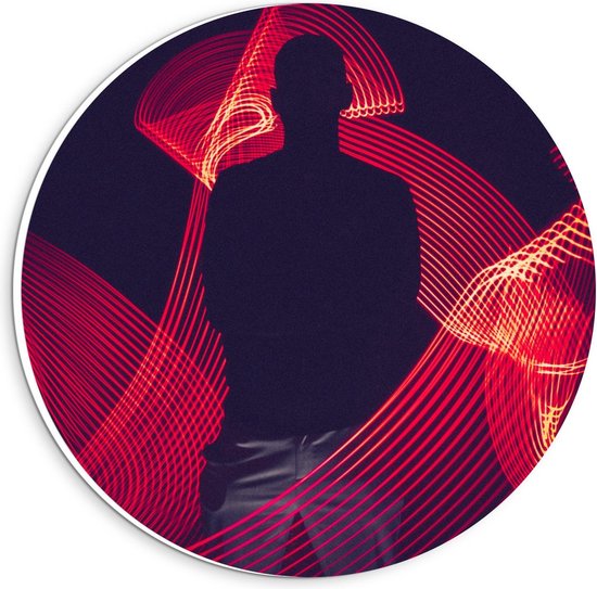 Forex Wandcirkel - Abstracte Rode Lichtgevende Strepen met Mensen Silhouette  - 20x20cm Foto op Wandcirkel (met ophangsysteem)