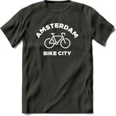 Amsterdam Bike City T-Shirt | Souvenirs Holland Kleding | Dames / Heren / Unisex Koningsdag shirt | Grappig Nederland Fiets Land Cadeau | - Donker Grijs - XL