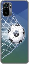 Geschikt voor Xiaomi Redmi Note 10 hoesje - Een illustratie van een voetbal in het net -Jongens - Meisjes - Kinderen - Siliconen Telefoonhoesje