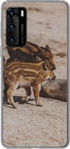 Geschikt voor Huawei P40 hoesje - Baby - Zwijnen - Wild - Siliconen Telefoonhoesje