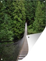 Tuin decoratie Touwbrug door de bossen van Canada - 30x40 cm - Tuindoek - Buitenposter