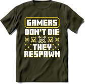 Gamers don't die pixel T-shirt | Geel | Gaming kleding | Grappig game verjaardag cadeau shirt Heren – Dames – Unisex | - Leger Groen - XL