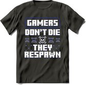 Gamers don't die pixel T-shirt | Donker Blauw | Gaming kleding | Grappig game verjaardag cadeau shirt Heren – Dames – Unisex | - Donker Grijs - L