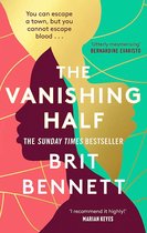Boek cover The Vanishing Half van Brit Bennett