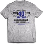 40 Jaar Legend - Feest kado T-Shirt Heren / Dames - Antraciet Grijs / Donker Blauw - Perfect Verjaardag Cadeau Shirt - grappige Spreuken, Zinnen en Teksten. Maat S