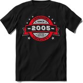 2005 Premium Quality | Feest Kado T-Shirt Heren - Dames | Rood - Zilver | Perfect Verjaardag Cadeau Shirt | Grappige Spreuken - Zinnen - Teksten | Maat M