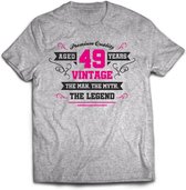 49 Jaar Legend - Feest kado T-Shirt Heren / Dames - Antraciet Grijs / Roze - Perfect Verjaardag Cadeau Shirt - grappige Spreuken, Zinnen en Teksten. Maat S