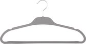 Set van 5x stuks kunststof/rubber kledinghangers grijs 45 x 24 cm - Kledingkast hangers/kleerhangers