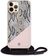 iPhone 12 hoesje met koord - Snake print roze | Apple iPhone 12 crossbody case | Zwart, Transparant | Slangenprint