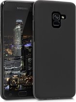 kwmobile telefoonhoesje voor Samsung Galaxy A8 (2018) - Hoesje voor smartphone - Back cover in mat zwart