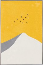 JUNIQE - Poster met kunststof lijst Mountain Peak -20x30 /Geel & Ivoor