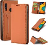 Voor Samsung Galaxy A30 Sterk magnetisme Vloeibaar gevoel Horizontale flip lederen tas met houder & kaartsleuven en portemonnee (bruin)