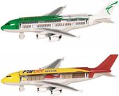 Speelgoed vliegtuigen setje van 2 stuks groen en geel 19 cm - Vliegveld spelen voor kinderen