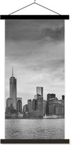 Posterhanger incl. Poster - Schoolplaat - Manhattan New York in zwart-wit - 60x120 cm - Zwarte latten