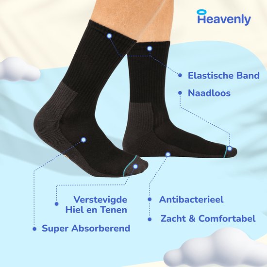 Zwarte werksokken met 'Heavenly' logo, verstevigde hiel/teen, naadloos en antibacterieel.