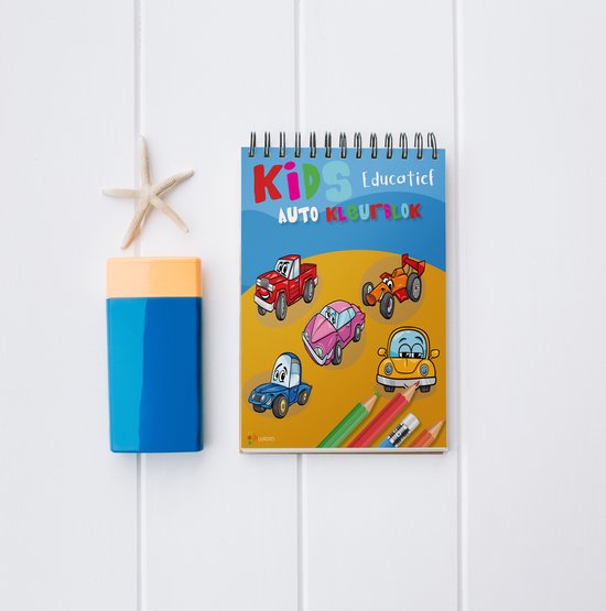 Auto's A5 kleurblok - 50 Kleurplaten - kleurblok met 50 cartoon auto's - kleurplaten voor kinderen - 14.8cm x 21cm