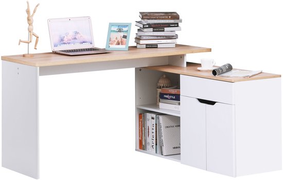 Un bureau blanc en L avec un plateau en bois clair, comprenant une unité de rangement ouverte et un tiroir.