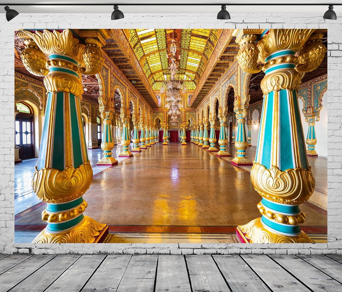 2,1 x 1,5 m Stof Koninklijk Indiaas Paleis Achtergrond Mysore Paleis, Karnataka, India Vergulde Kolommen Glas Plafond met Luxe Kroonluchters Achtergrond Indiase Reizen Portret Fotoshoot Studio