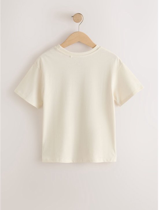 Crème oversized T-shirt, achterkant.