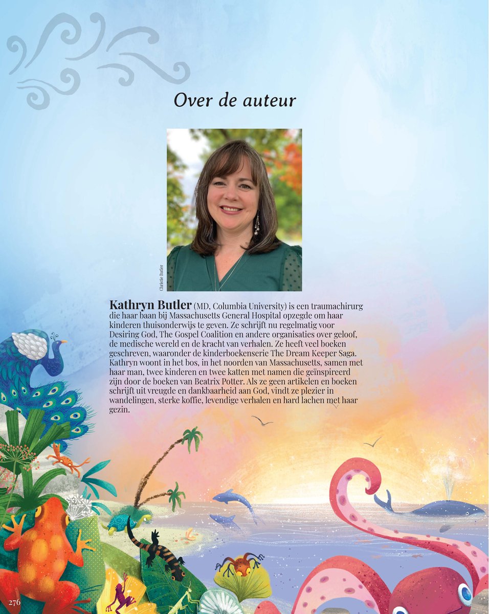 Foto van auteur Kathryn Butler, met een groene top en glimlach.