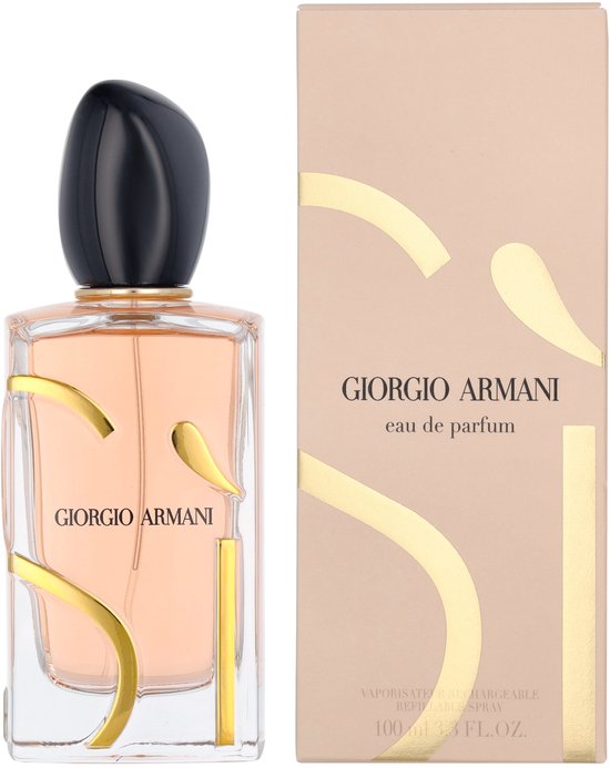 Giorgio Armani Si eau de parfum fles (100ml) met goudkleurige lijnen en bijpassende doos.