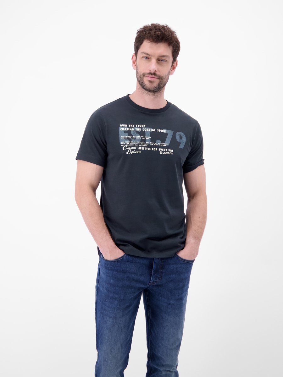 LERROS T-shirt van katoen met print op de borst , Maat: M , Kleur: CLASSIC NAVY , 100% katoen