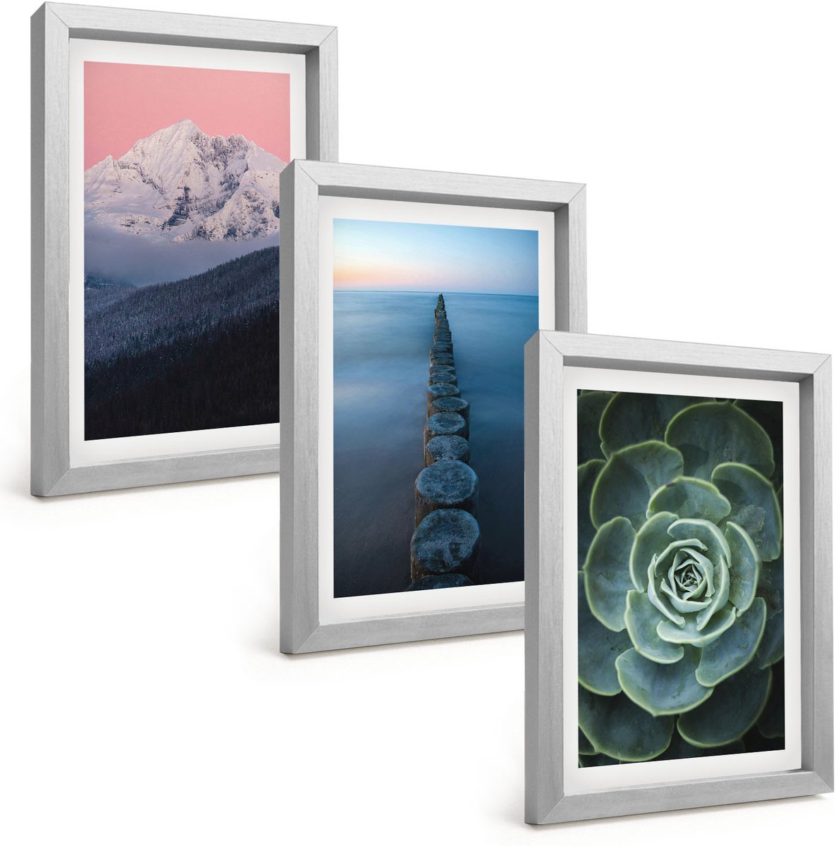 Tulup 4-Delige Schilderij Set - Bergen met roze lucht, water en groene vetplanten - 20 x 30 cm - Moderne Wanddecoratie - Slaapkamer - Woonkamer Decoratie