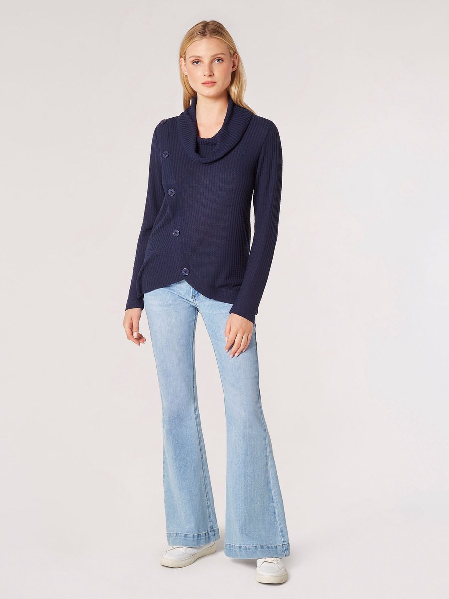 Wafelgebreide wikkelblouse met knopen