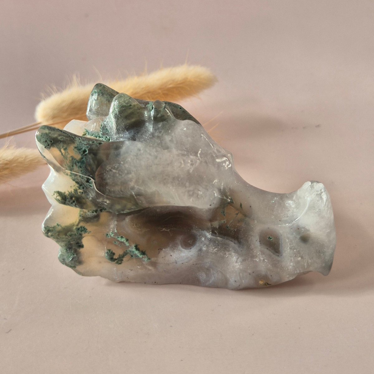 Mosagaat Drakenschedel 9 cm – Dendritische Agaat Skull met Groene Insluitingen